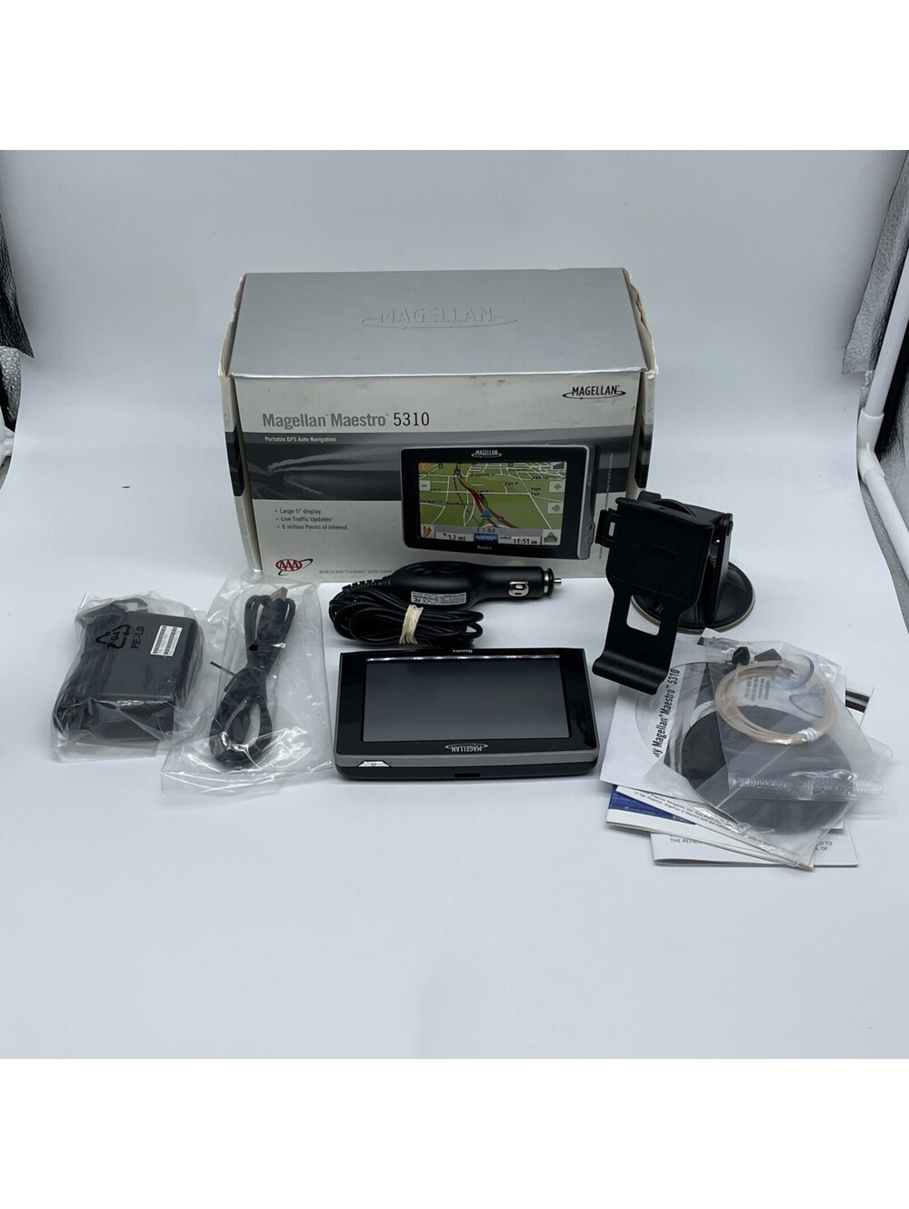 Magellan Maestro 5310 5-Inch Portable GPS Navigator Used Tested Working